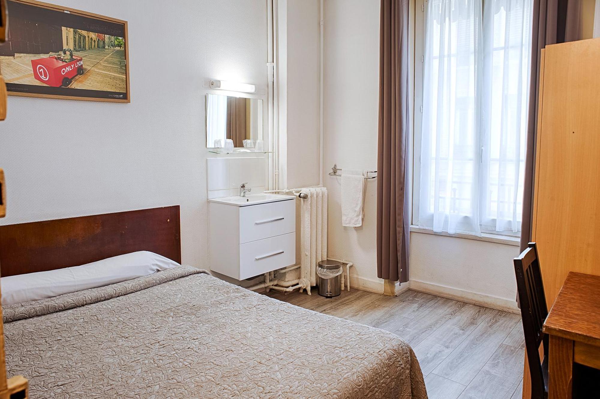 Hotel Des Facultes Λυών Δωμάτιο φωτογραφία