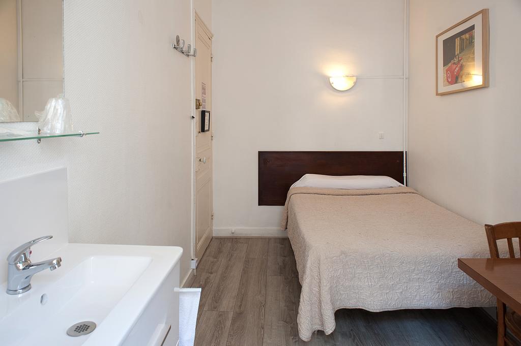 Hotel Des Facultes Λυών Δωμάτιο φωτογραφία